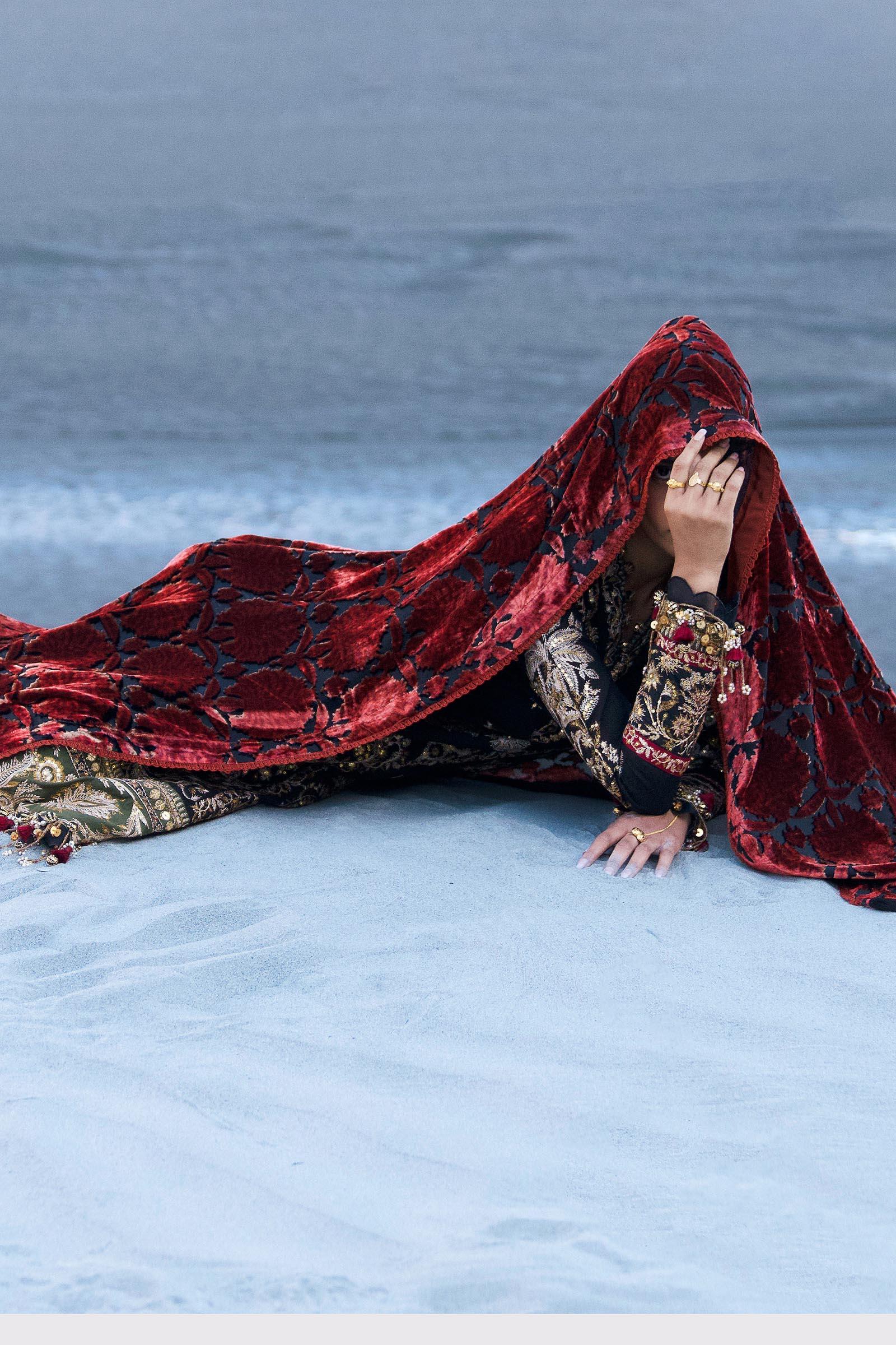 Sana Safinaz | Winter Shawl 24 | S241-001A-3CP - Aqsa Fabrics