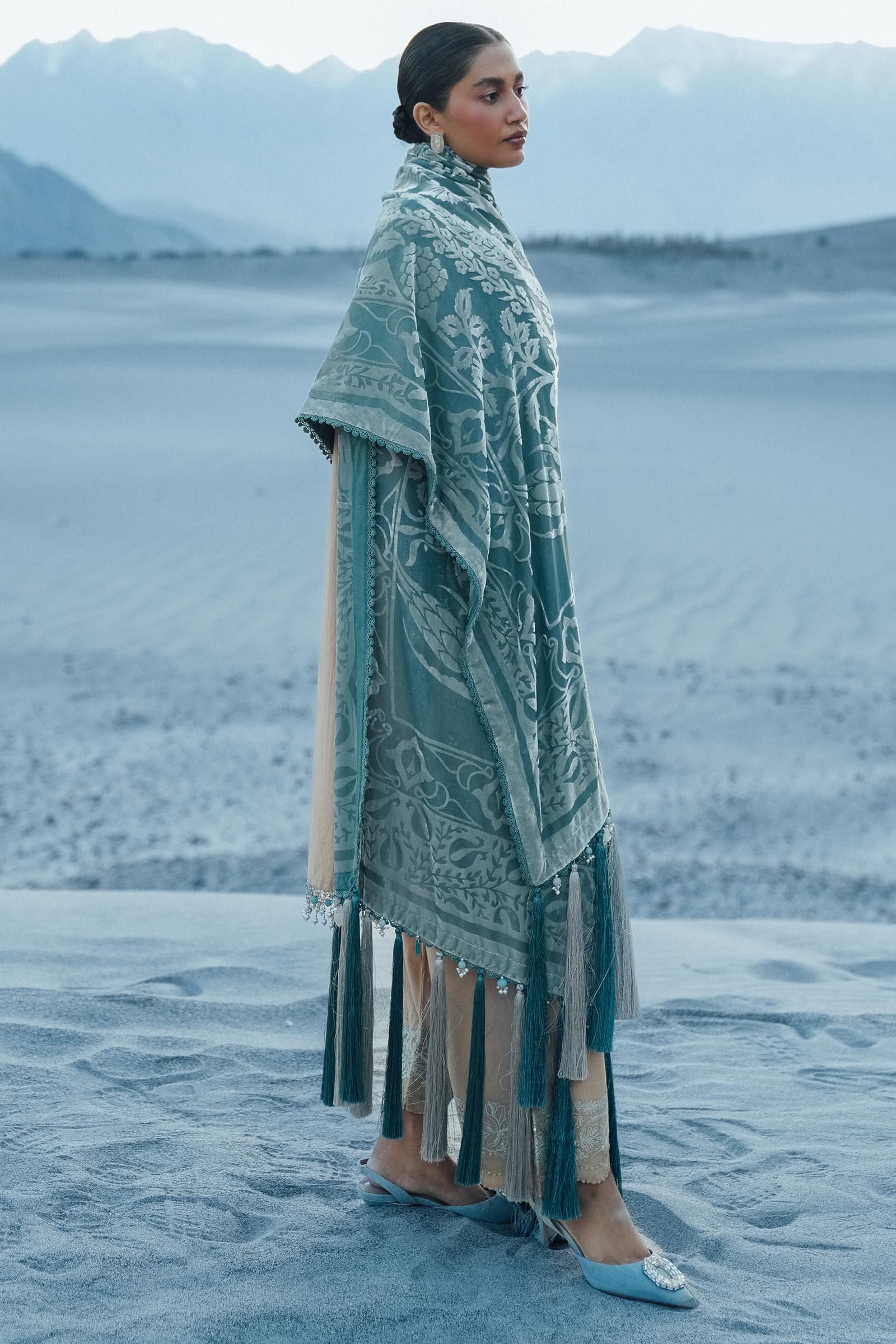 Sana Safinaz | Winter Shawl 24 | S241-005B-3CP - Aqsa Fabrics