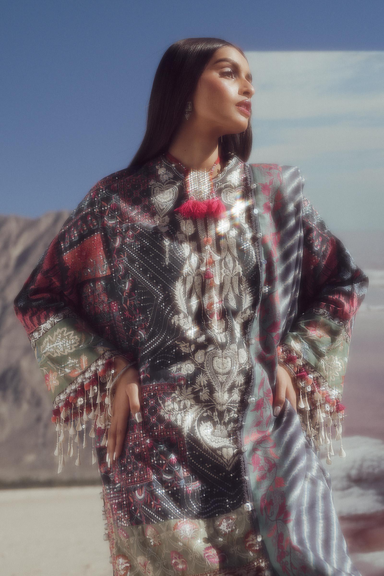 Sana Safinaz | Winter Shawl 24 | S241-007B-3CP - Aqsa Fabrics