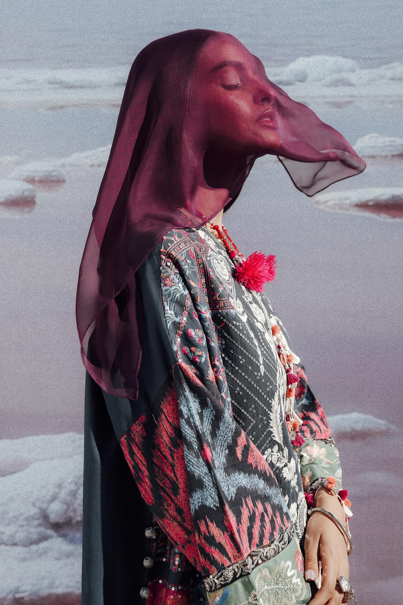 Sana Safinaz | Winter Shawl 24 | S241-007B-3CP - Aqsa Fabrics