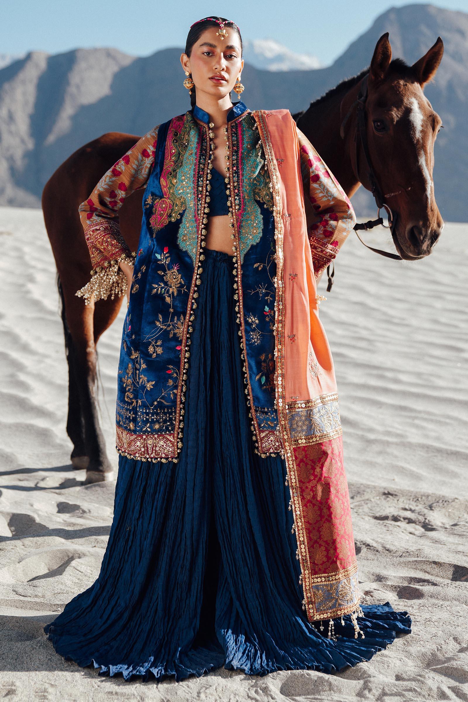 Sana Safinaz | Winter Shawl 24 | Velvet V241-001-3CP - Aqsa Fabrics
