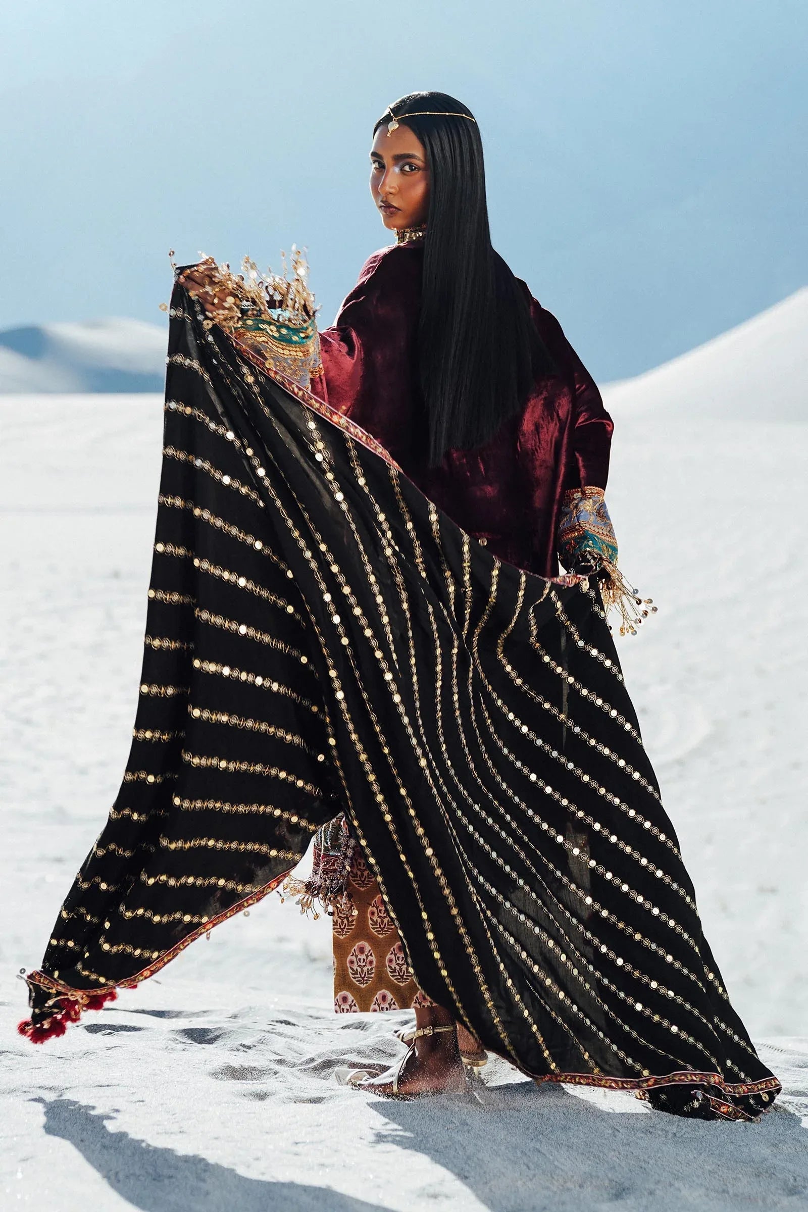 Sana Safinaz | Winter Shawl 24 | Velvet V241-002-3CP - Aqsa Fabrics