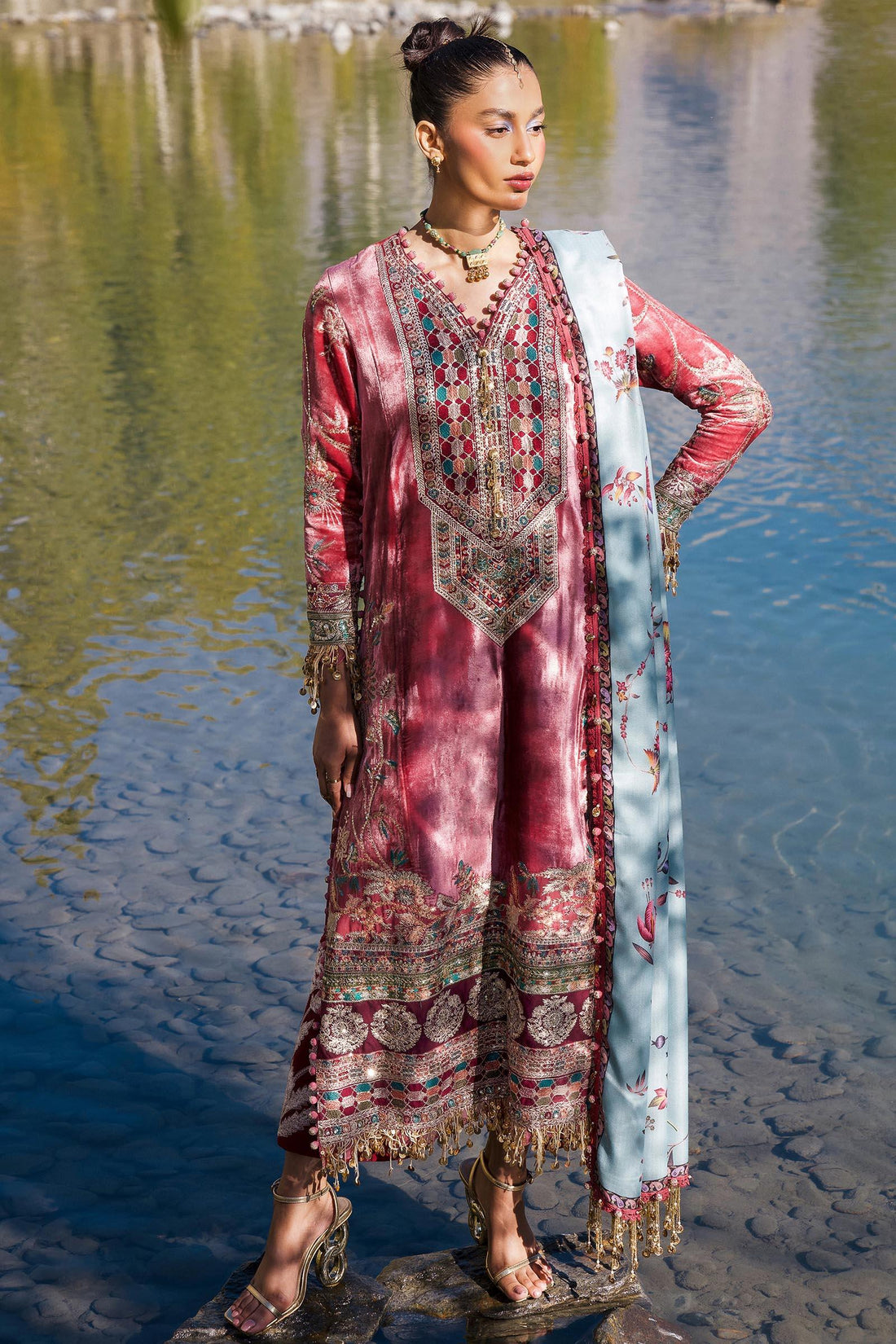 Sana Safinaz | Winter Shawl 24 | Velvet V241-005-3CP - Aqsa Fabrics