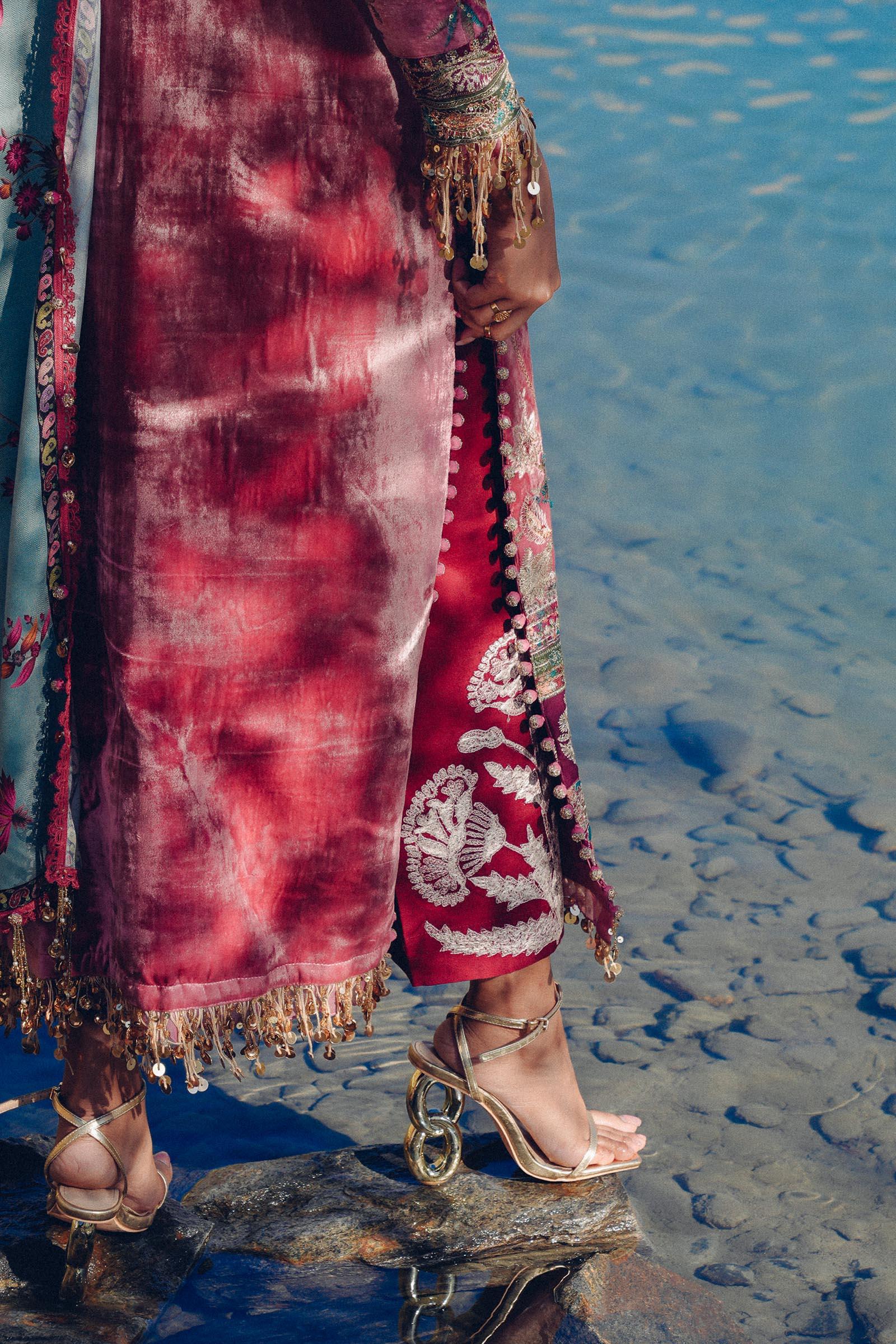 Sana Safinaz | Winter Shawl 24 | Velvet V241-005-3CP - Aqsa Fabrics