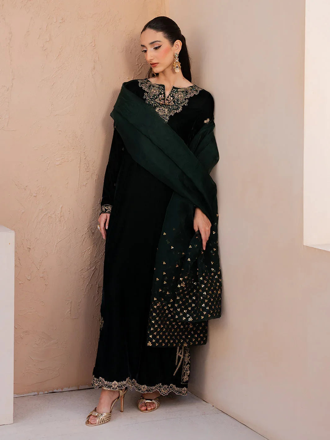 Izel | Le Tresor Formals | Solène - Aqsa Fabrics