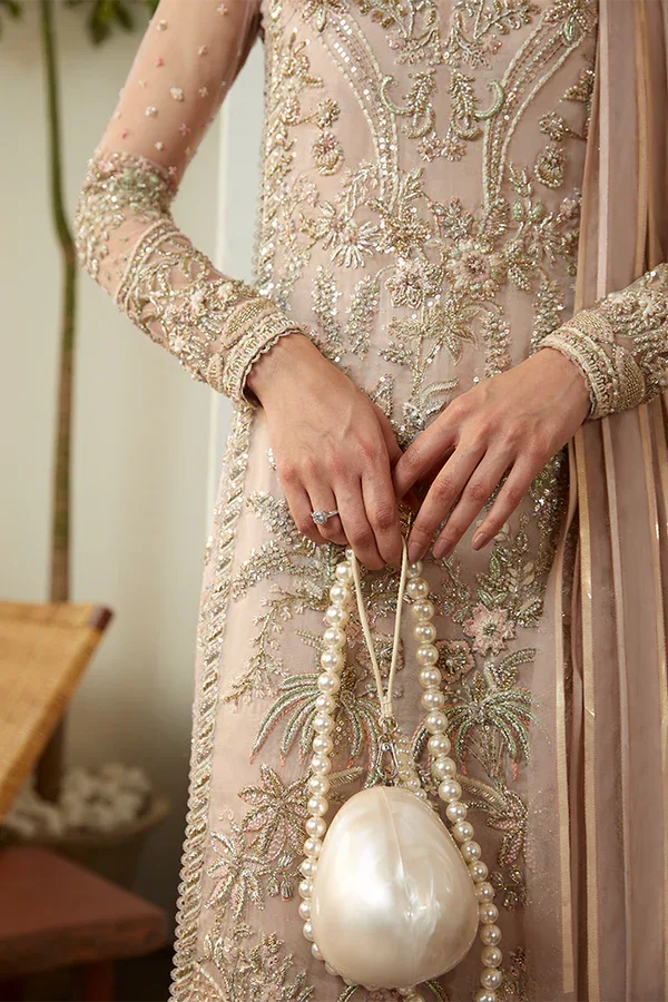 SUFFUSE | LUXURY PRET | ISLA - Aqsa Fabrics