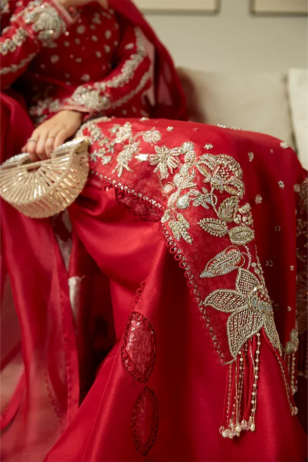 SUFFUSE | LUXURY PRET | NAIRA - Aqsa Fabrics