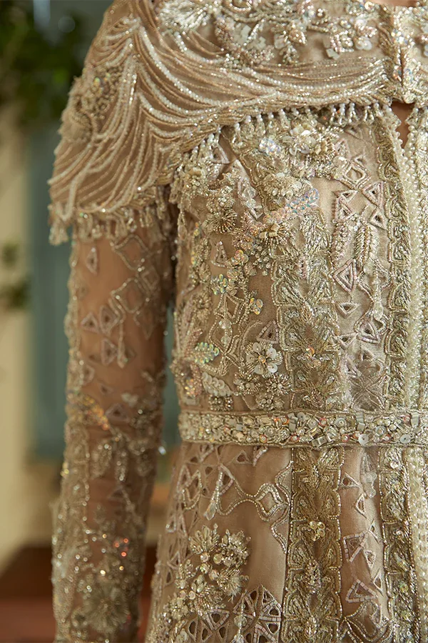 SUFFUSE | LUXURY PRET | ERIS - Aqsa Fabrics