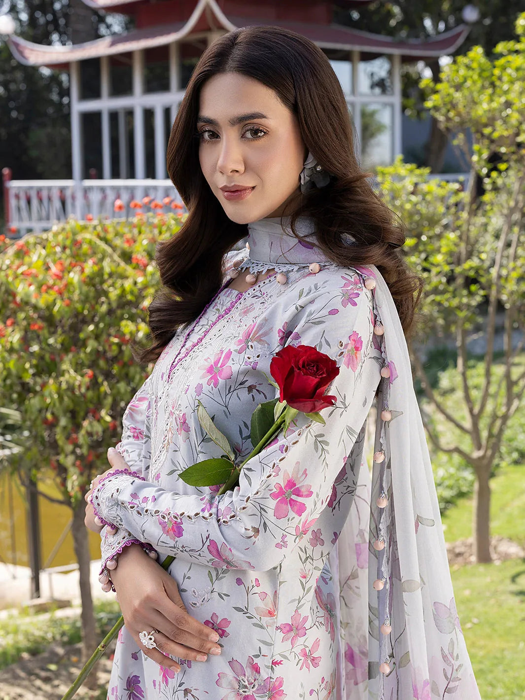 Izel | Oh Spring Lawn 25 | SUNLIT - Aqsa Fabrics
