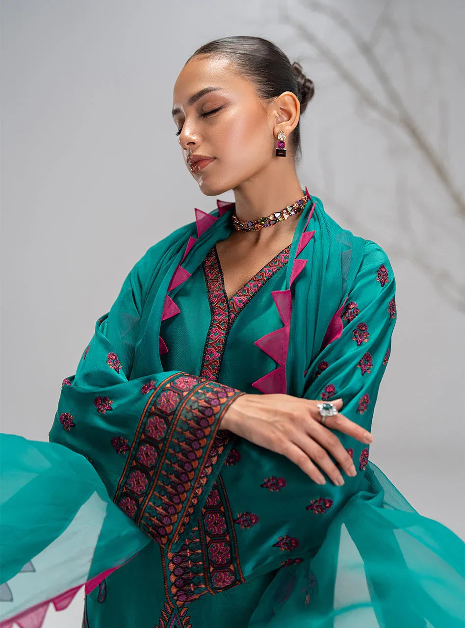 Zainab Chottani | Luxe Pret 25 | Zelina - Aqsa Fabrics