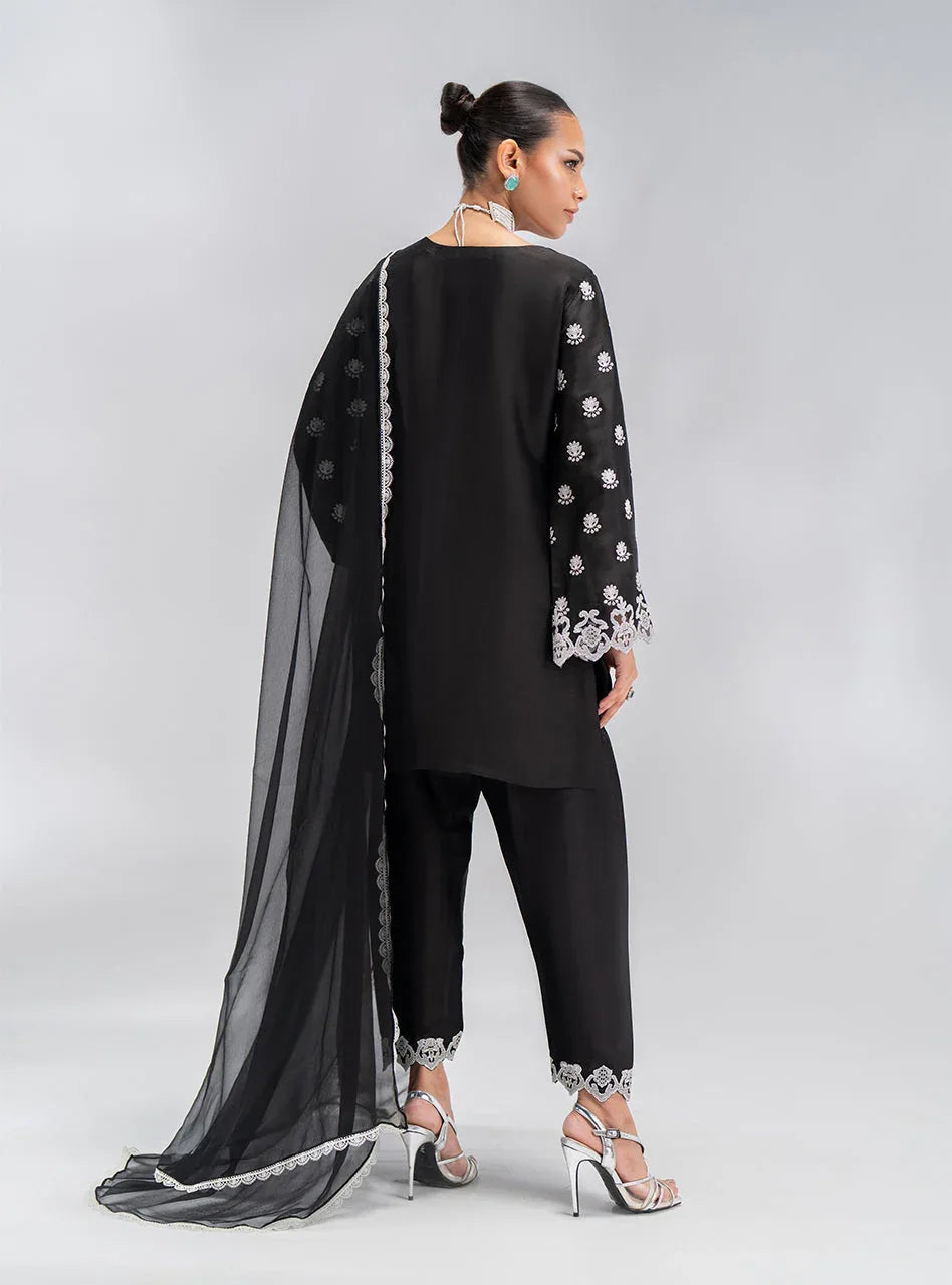 Zainab Chottani | Luxe Pret 25 | Ciar - Aqsa Fabrics