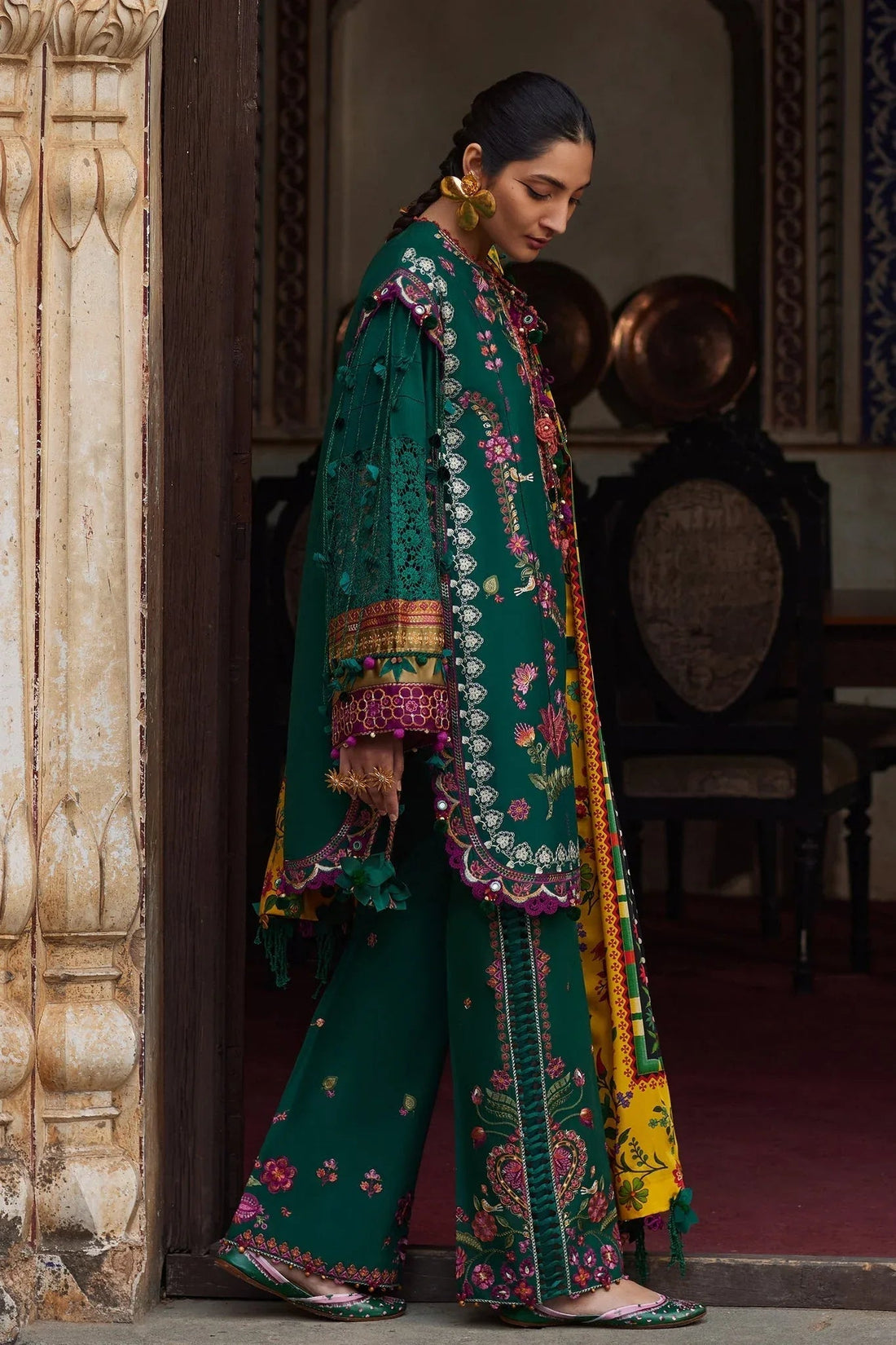 Elan | Luxury Lawn 25 | AURIELLE (EL25-06 A) - Aqsa Fabrics