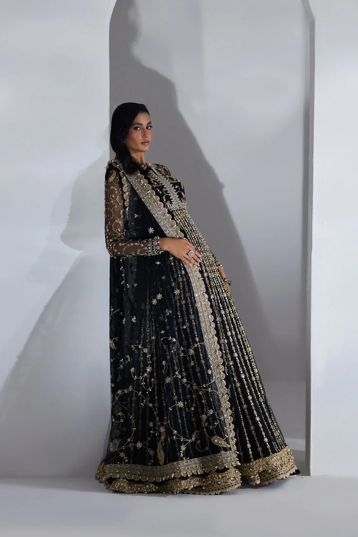 Elan | Luxury Wedding Wears | LUEUR DORÉE (EP-21000)