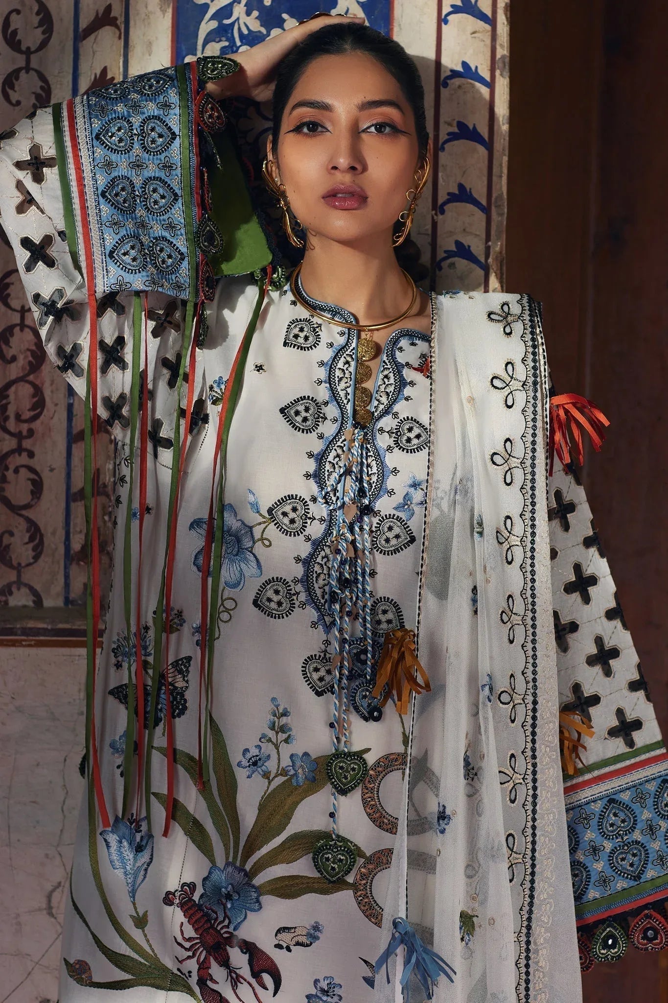 Elan | Luxury Lawn 25 | AZUREH (EL25-04 B) - Aqsa Fabrics