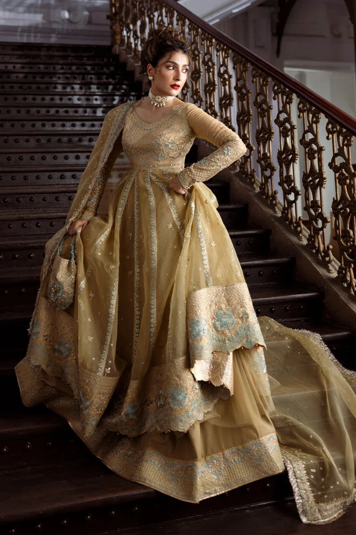 Erum Khan | Jahan Wedding 25 | Golden Glow - Aqsa Fabrics