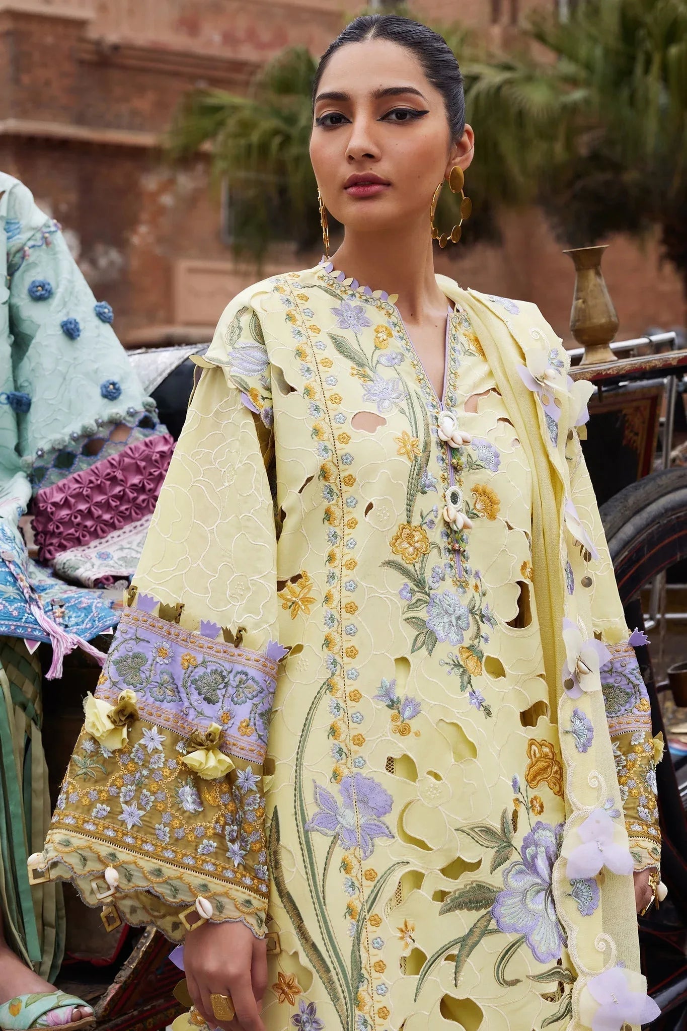 Elan | Luxury Lawn 25 | AMARA (EL25-09 A) - Aqsa Fabrics
