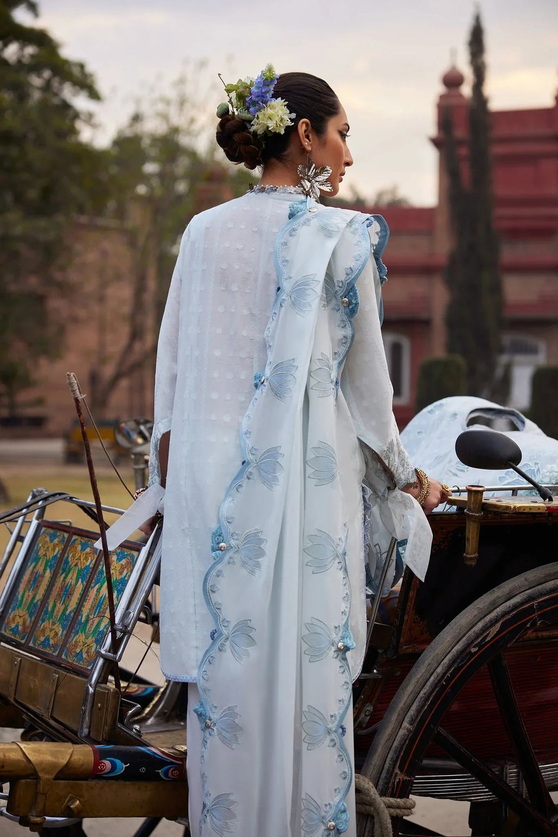 Elan | Luxury Lawn 25 | CELESTINE (EL25-05 B) - Aqsa Fabrics