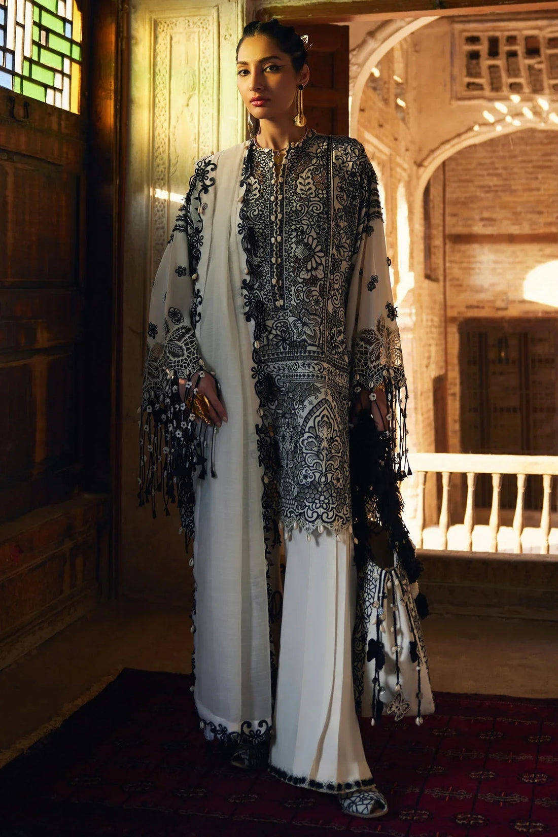 Elan | Luxury Lawn 25 | ISLA (EL25-02 B) - Aqsa Fabrics