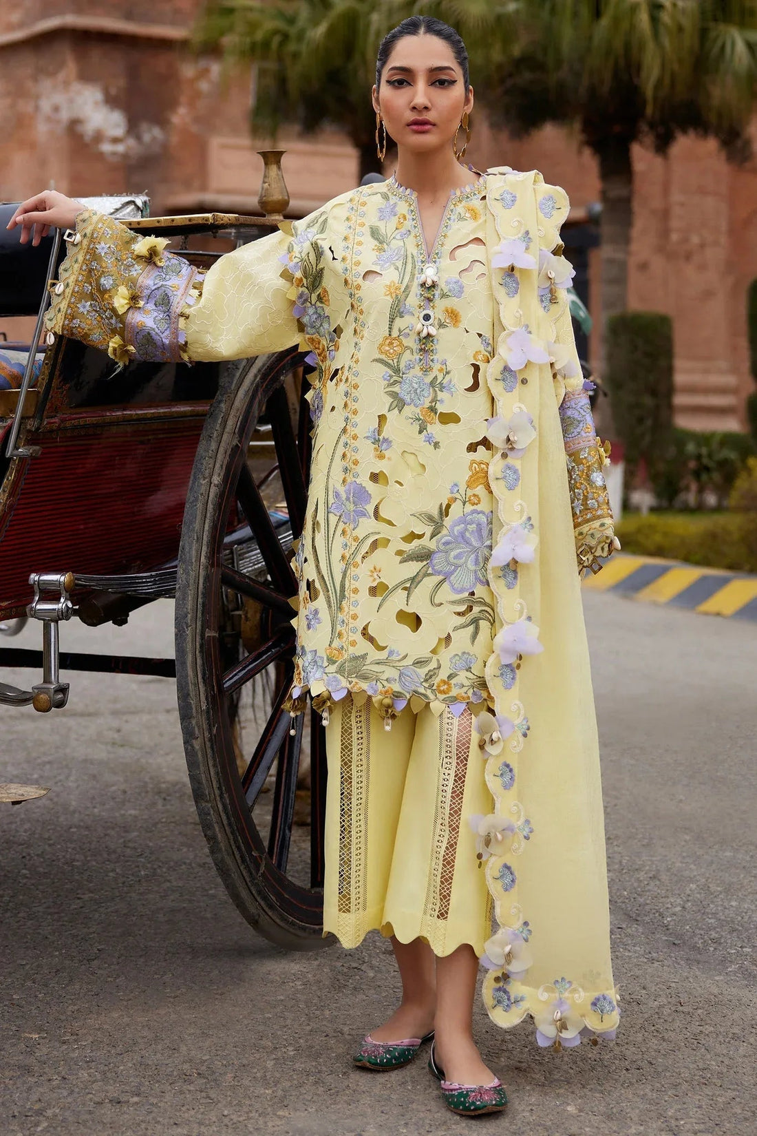 Elan | Luxury Lawn 25 | AMARA (EL25-09 A) - Aqsa Fabrics