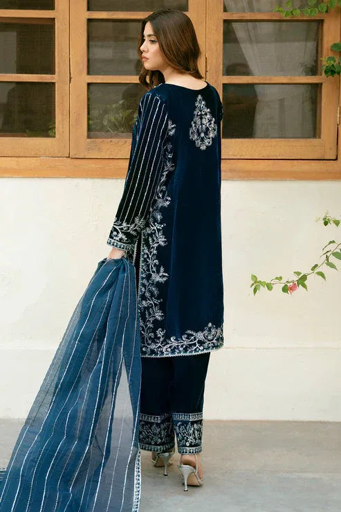 Declare | Velvet Collection 24 |  V1012 - Aqsa Fabrics
