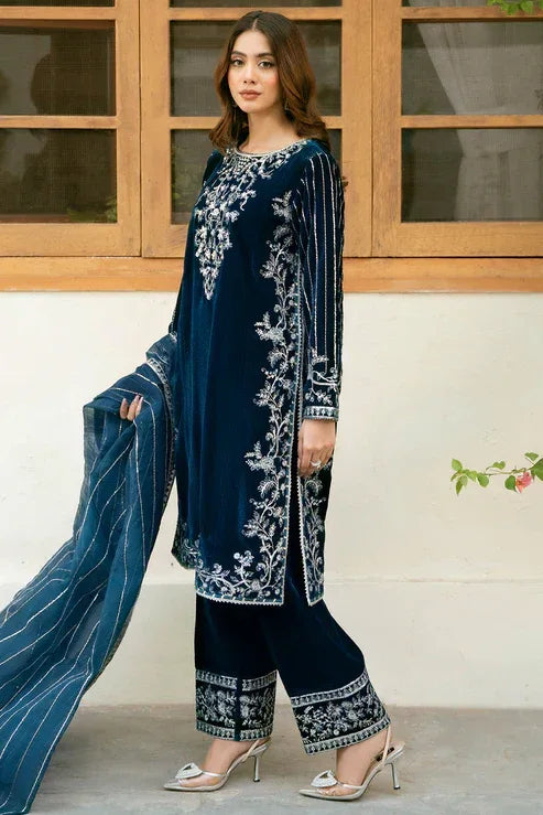 Declare | Velvet Collection 24 |  V1012 - Aqsa Fabrics