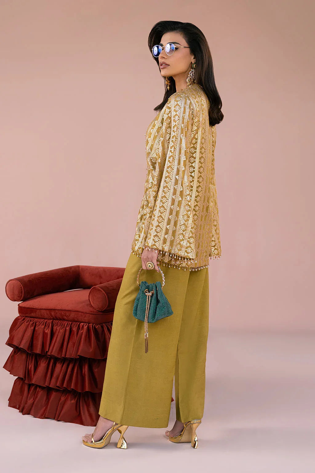 Vanya | Fareesha Formals | FR-02 - Aqsa Fabrics