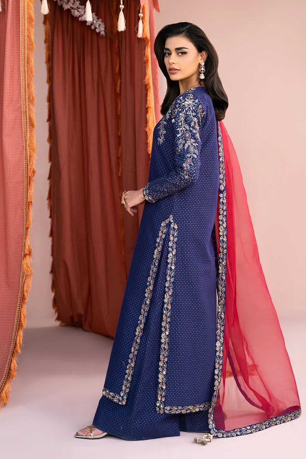 Vanya | Fareesha Formals | FR-08 - Aqsa Fabrics