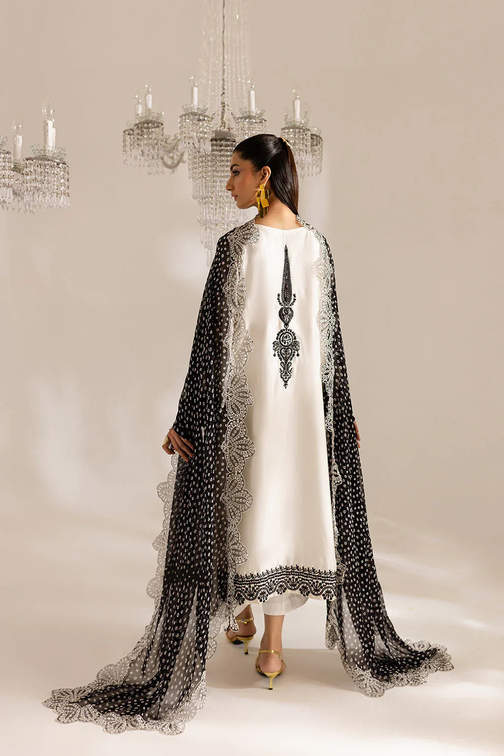 Vanya | Gulraz Formals |  FF-52 - Aqsa Fabrics