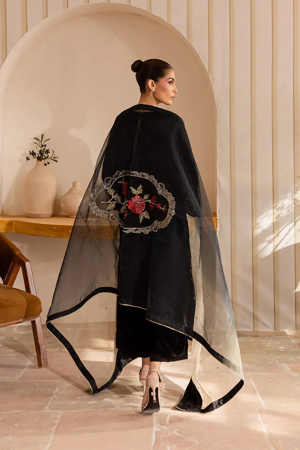Vanya | Velvet Formals 24 |  KV-51 - Aqsa Fabrics