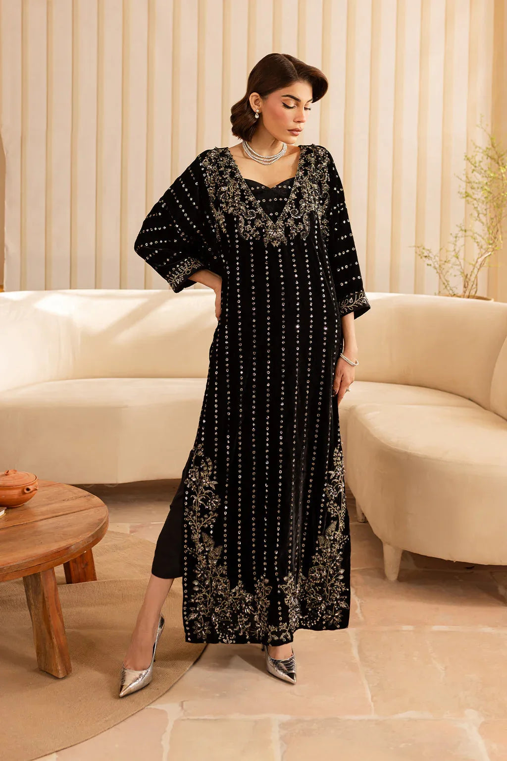 Vanya | Velvet Formals 24 |  KV-53 - Aqsa Fabrics