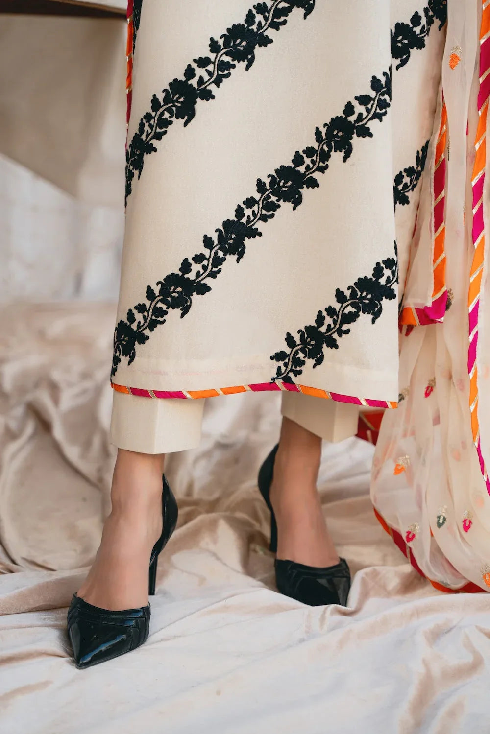 Vintage | Eid Edit 24 | Izna - Aqsa Fabrics