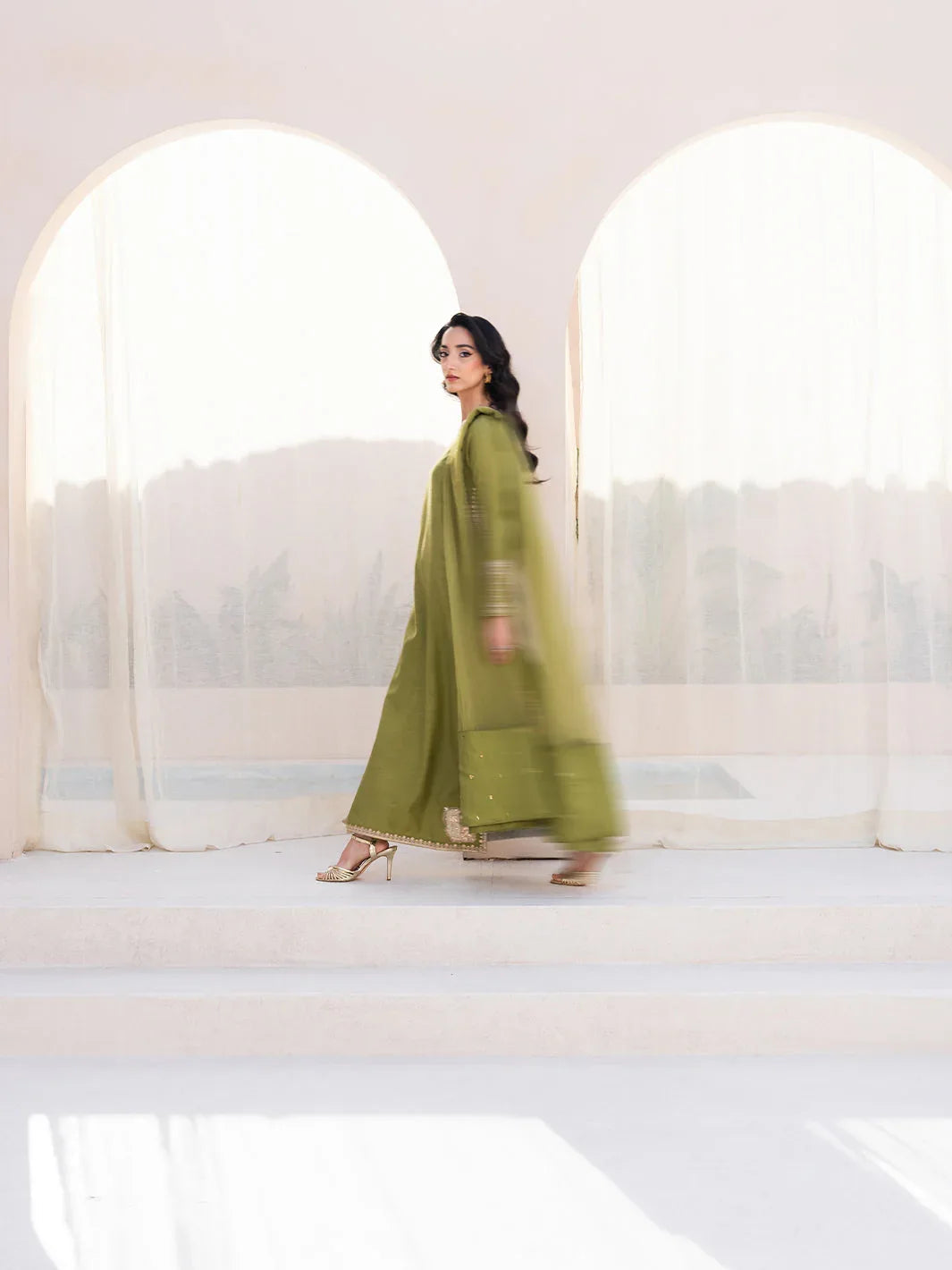Izel | Le Tresor Formals | Viresta - Aqsa Fabrics