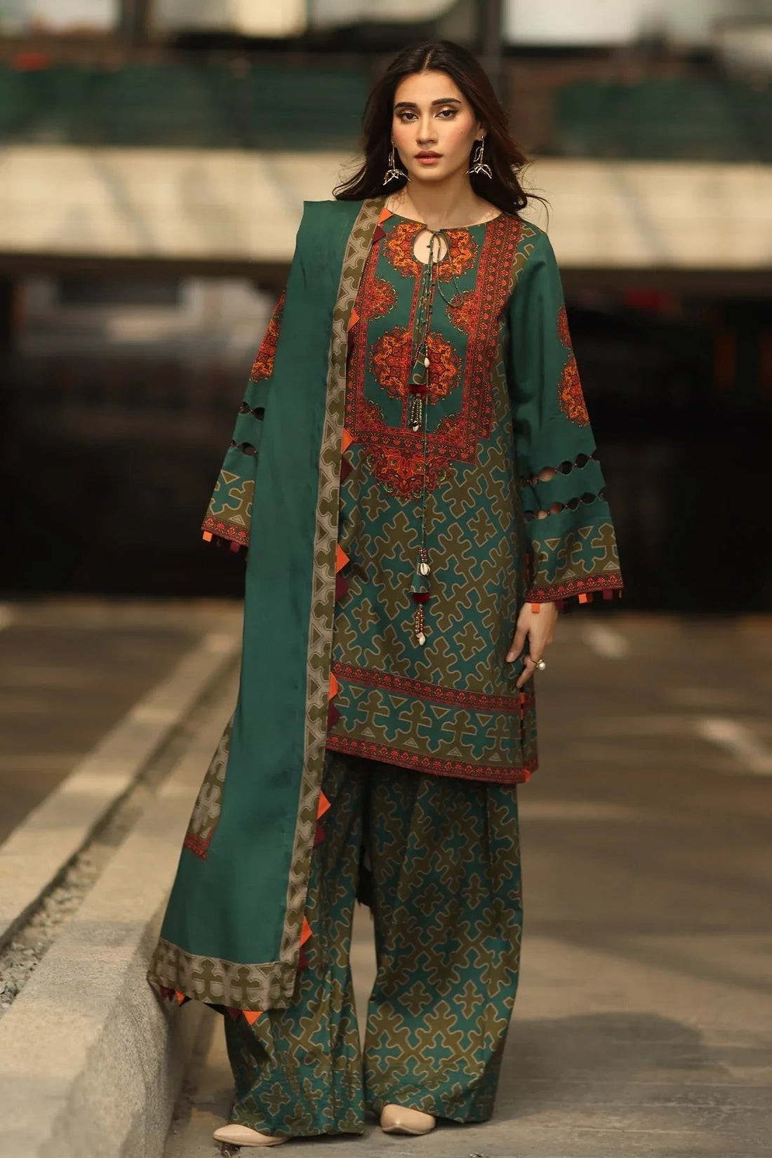 Charizma | C Prints Winter 25 | CPW5-11 - Aqsa Fabrics