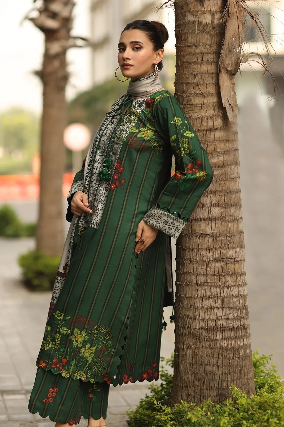 Charizma | C Prints Winter 25 | CPW5-26 - Aqsa Fabrics