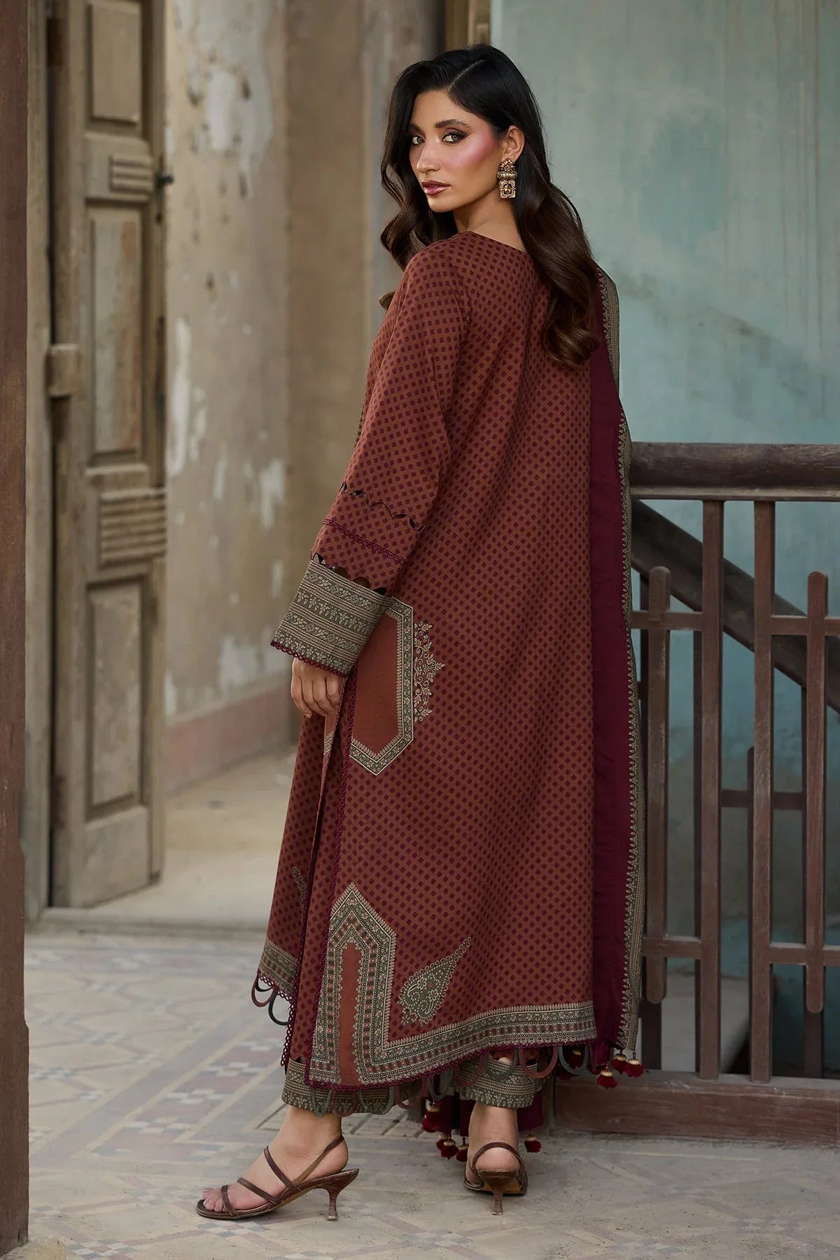 Charizma | C Prints Winter 25 | CPW5-25 - Aqsa Fabrics