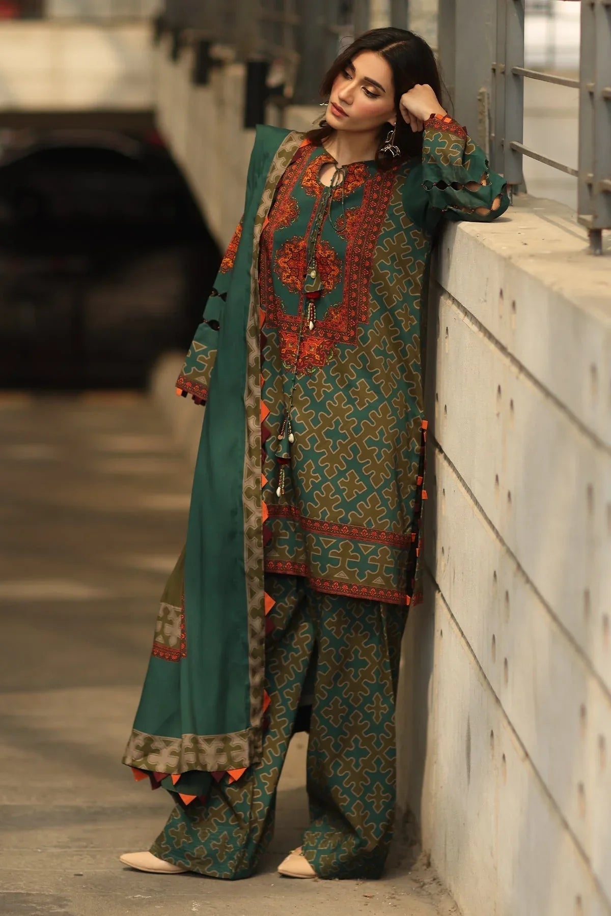Charizma | C Prints Winter 25 | CPW5-11 - Aqsa Fabrics