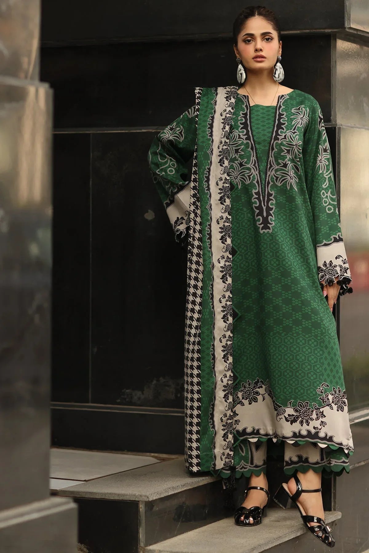Charizma | C Prints Winter 25 | CPW5-14 - Aqsa Fabrics