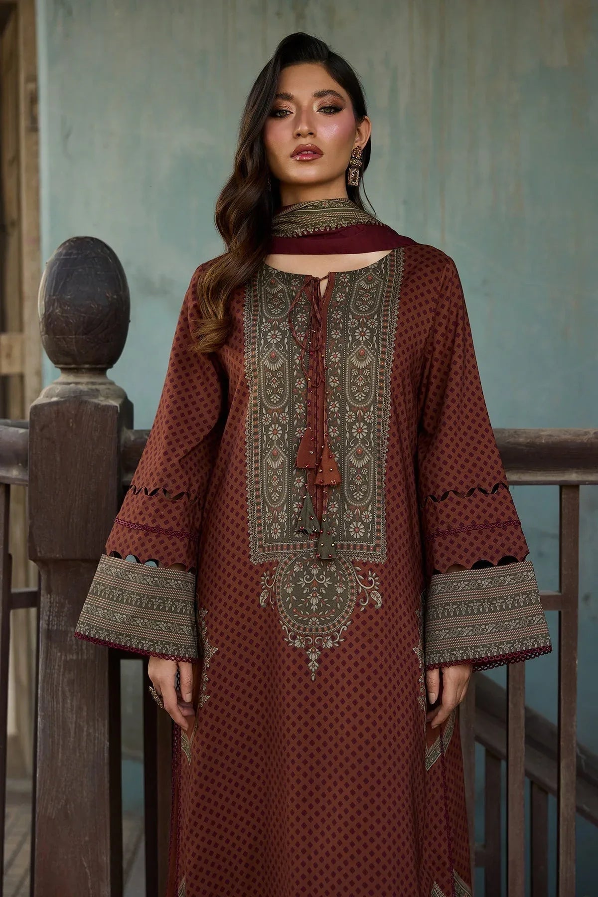 Charizma | C Prints Winter 25 | CPW5-25 - Aqsa Fabrics
