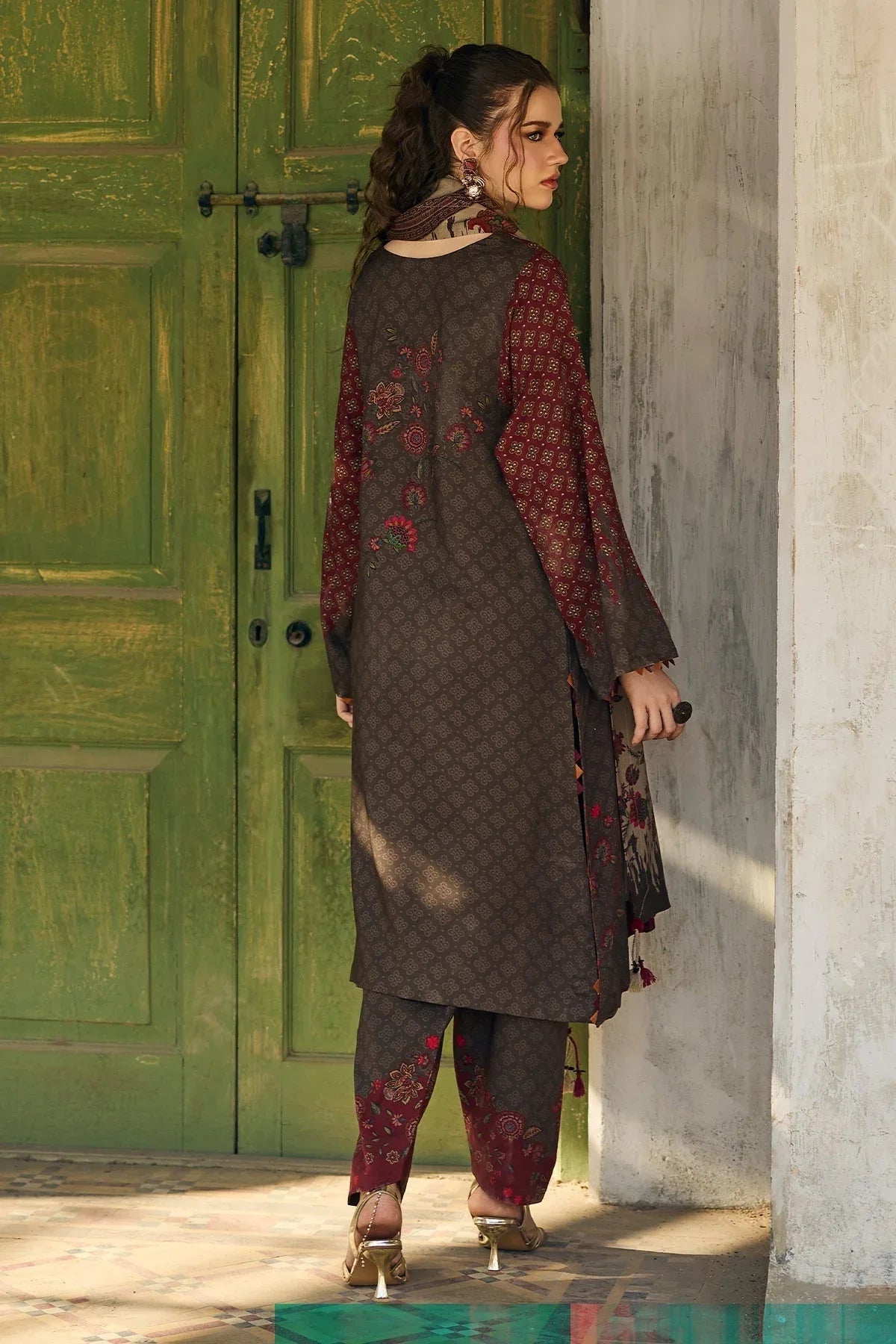 Charizma | C Prints Winter 25 | CPW5-21 - Aqsa Fabrics