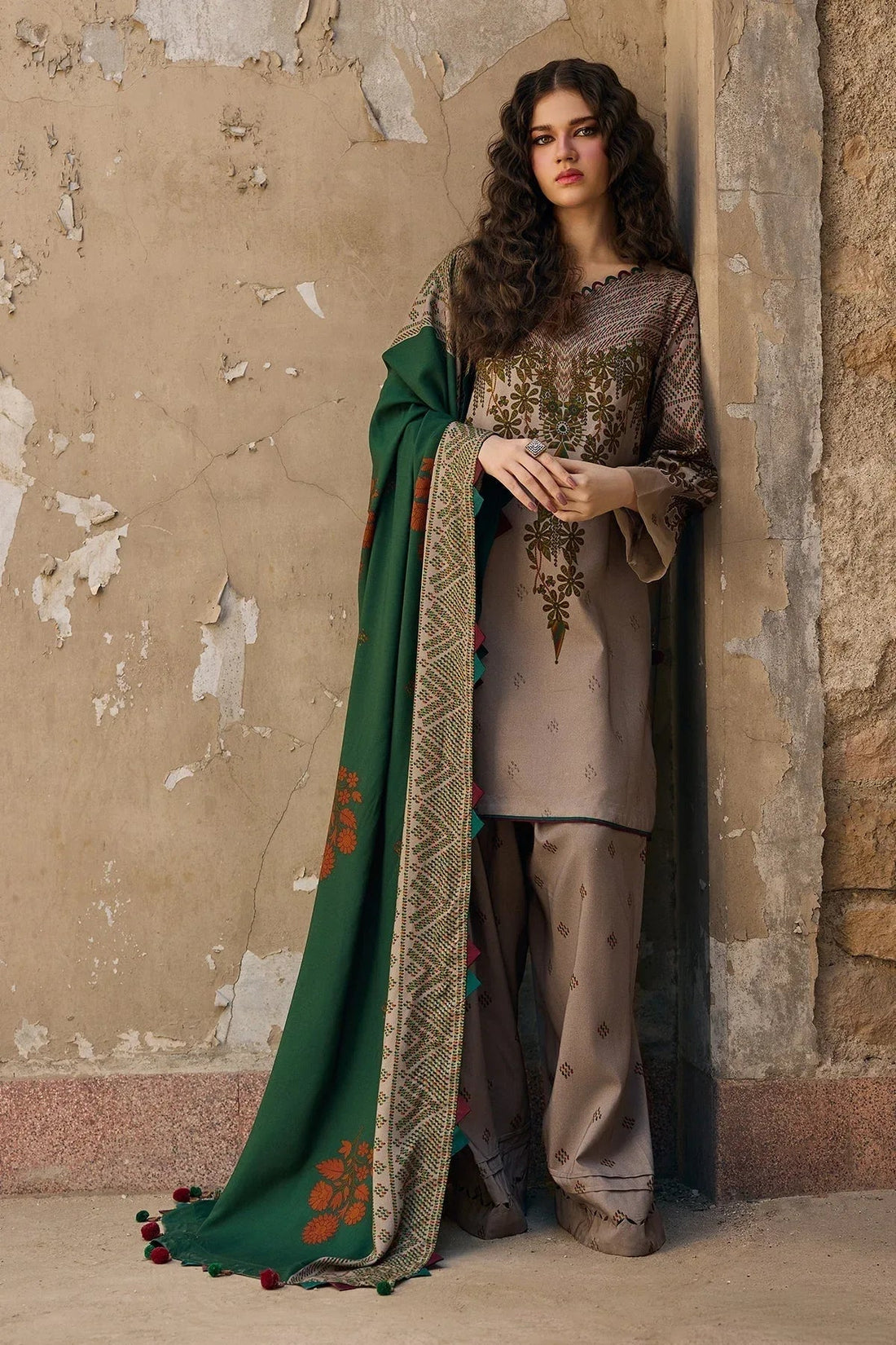 Charizma | C Prints Winter 25 | CPW5-19 - Aqsa Fabrics