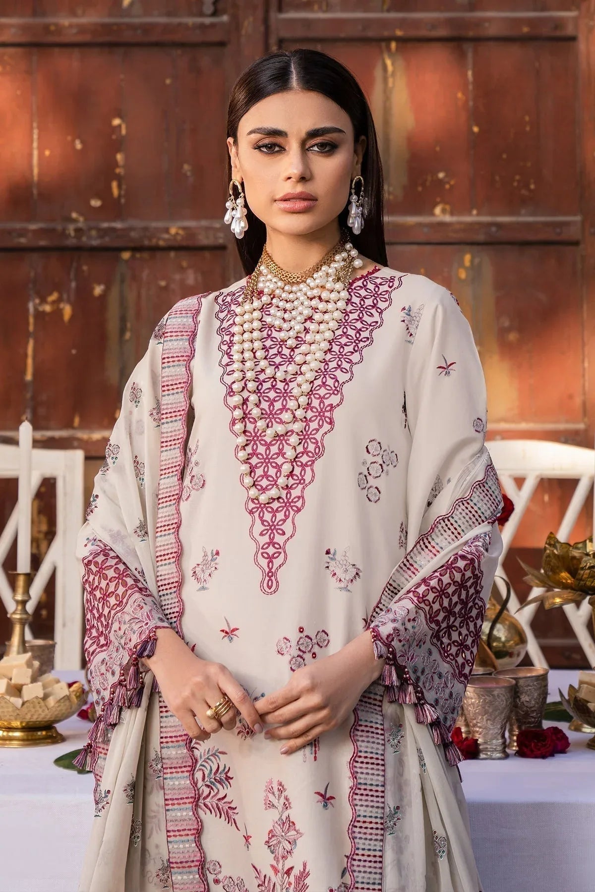 Alizeh | Rawayat Luxury Lawn 24 | Hayat - Aqsa Fabrics