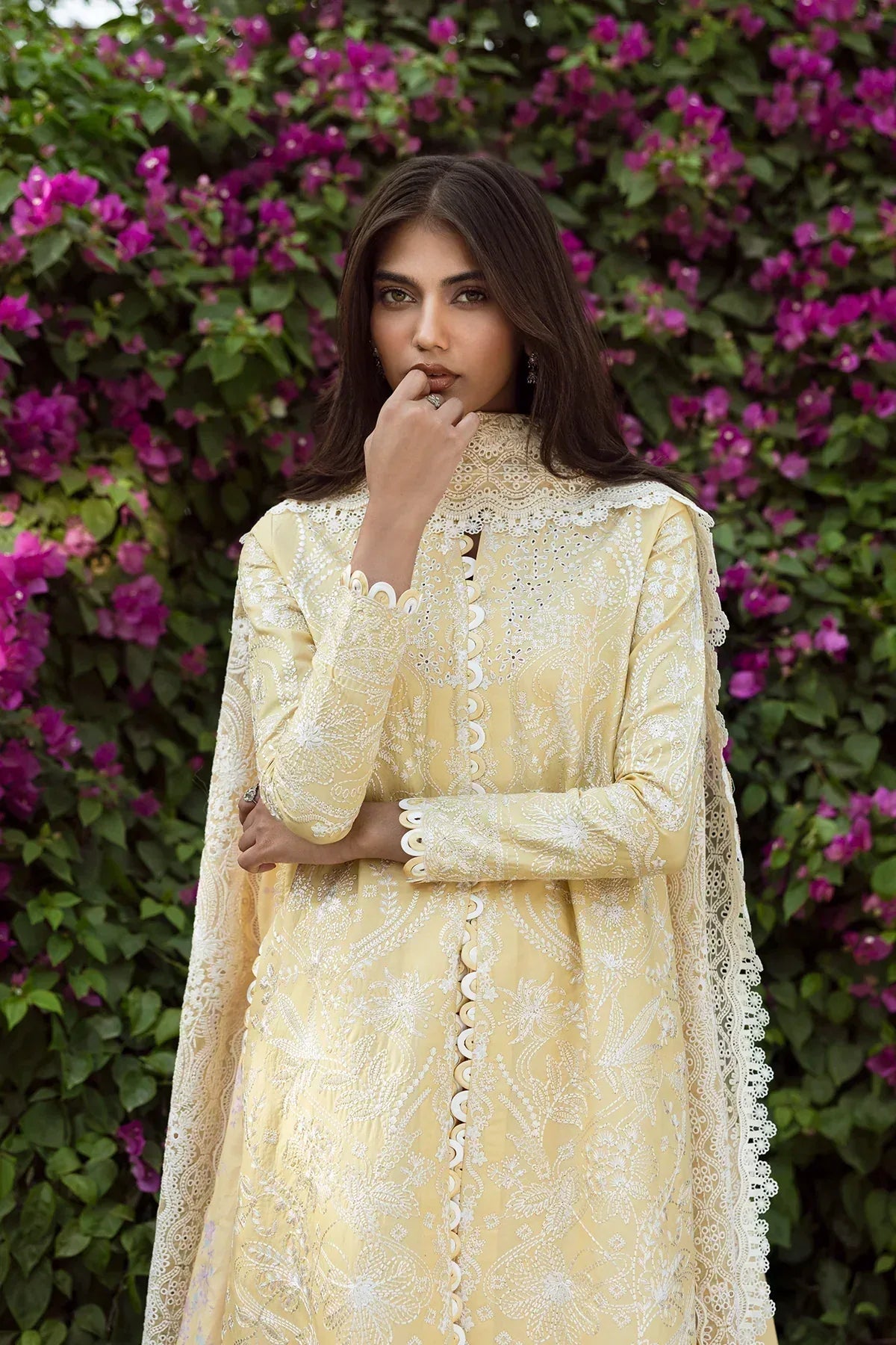 Afrozeh | Mulaqaat Lawn | Taqdeer - Aqsa Fabrics