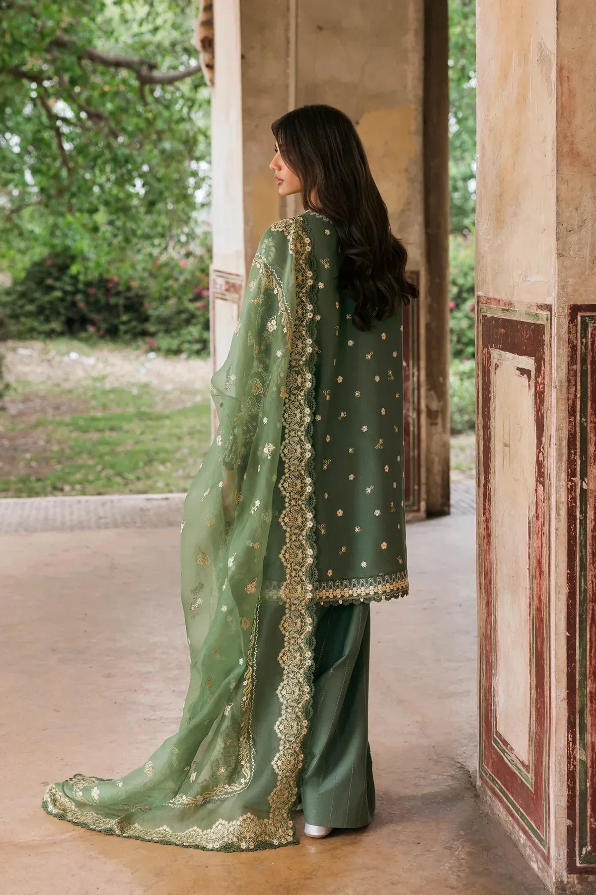 Afrozeh | Mulaqaat Lawn | Waadha - Aqsa Fabrics