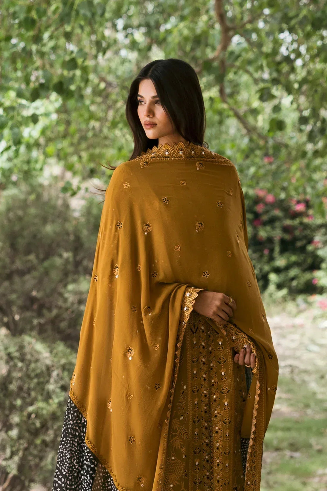 Afrozeh | Mulaqaat Lawn | Wafa - Aqsa Fabrics