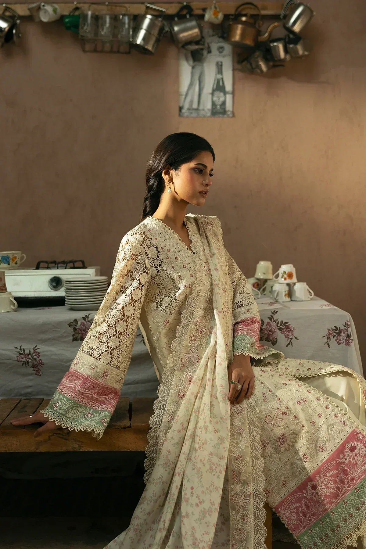 Afrozeh | Mulaqaat Lawn | Mohabbat - Aqsa Fabrics