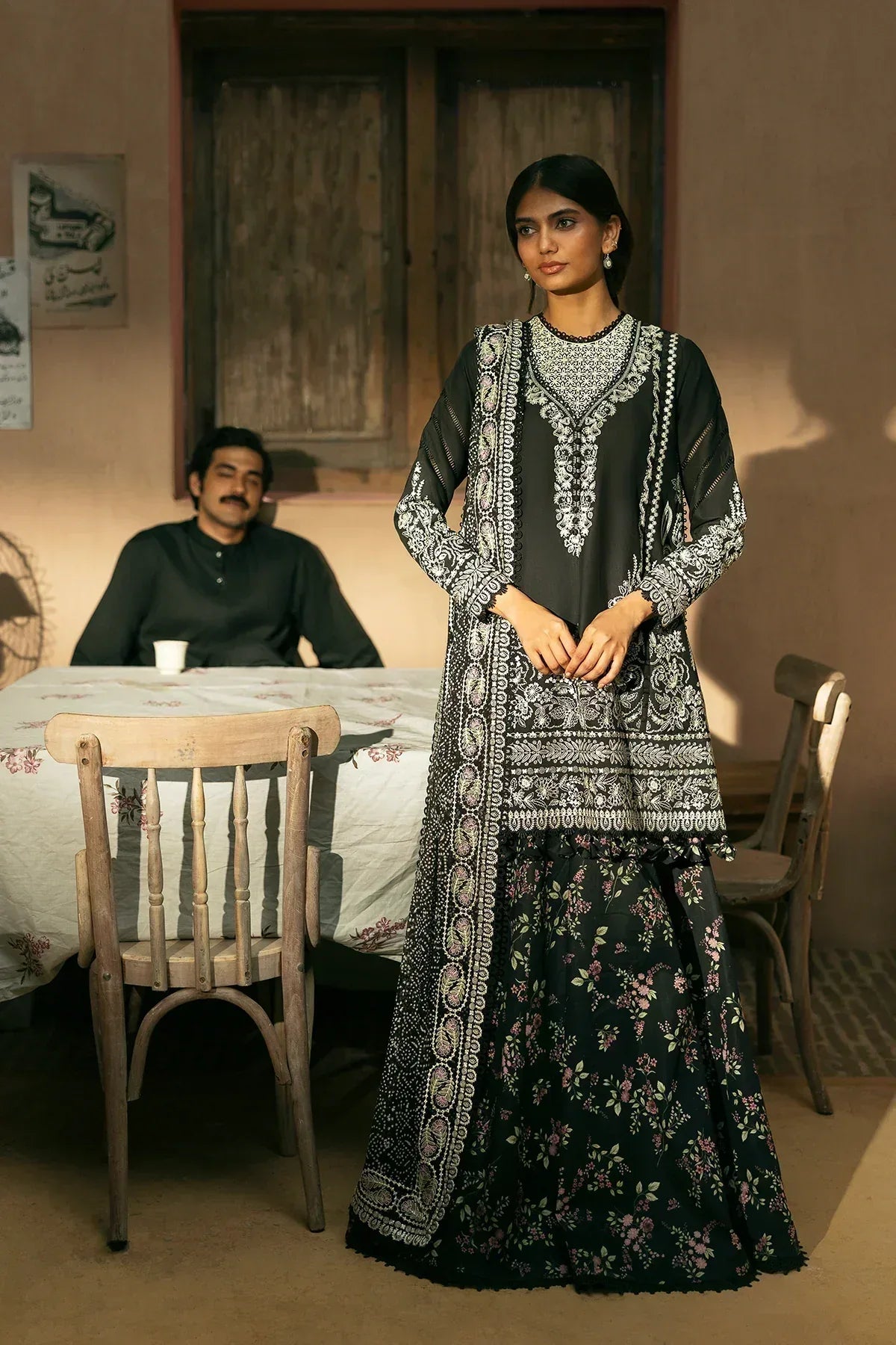 Afrozeh | Mulaqaat Lawn | Bekhudi - Aqsa Fabrics