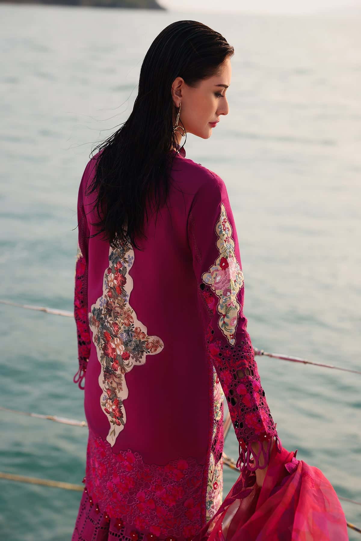 Afrozeh | Lawn 25 | Serene - Aqsa Fabrics
