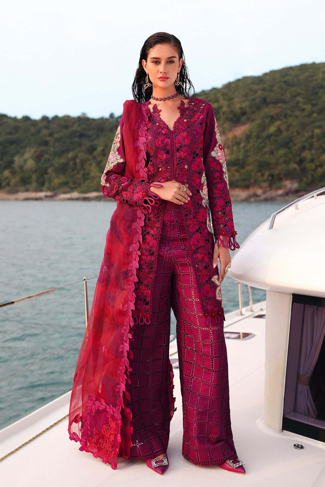 Afrozeh | Lawn 25 | Serene - Aqsa Fabrics