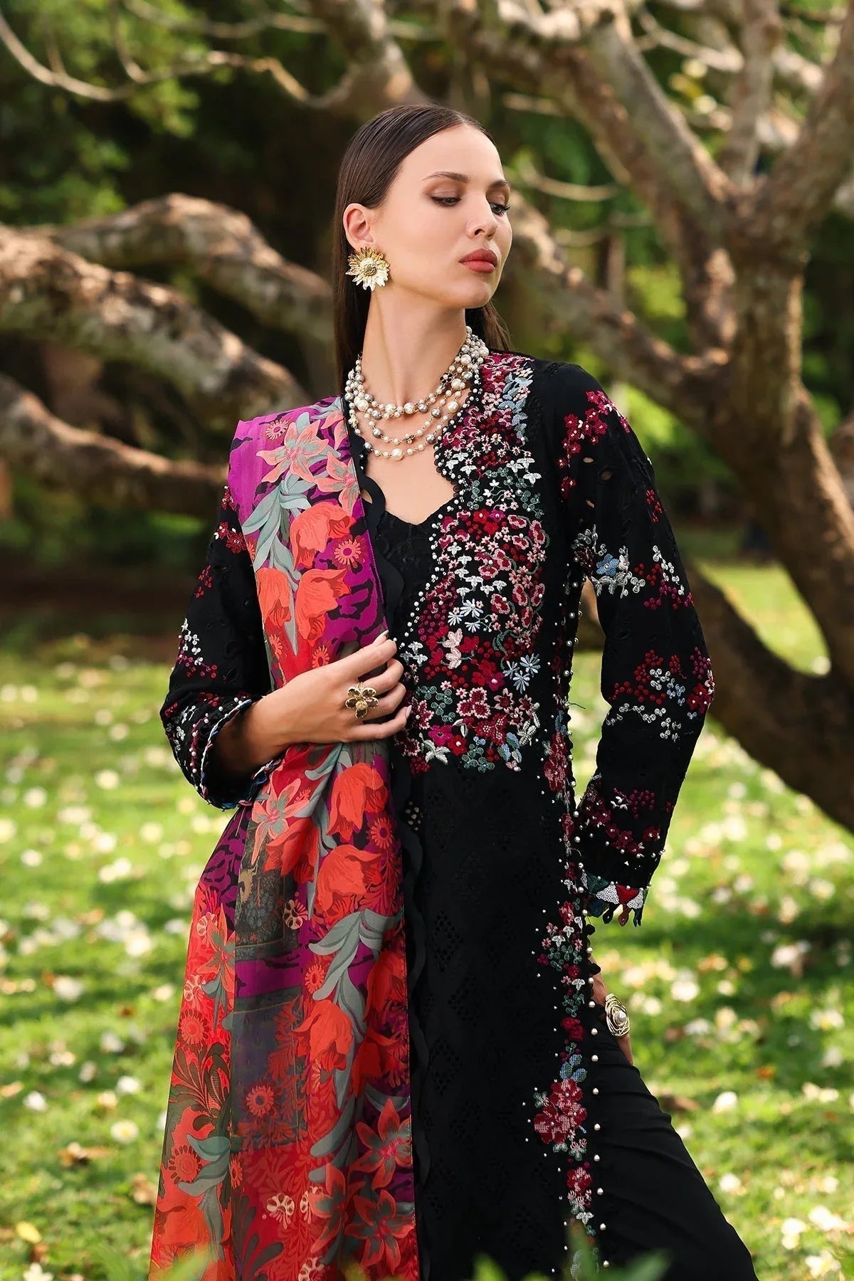 Afrozeh | Lawn 25 | Elva - Aqsa Fabrics