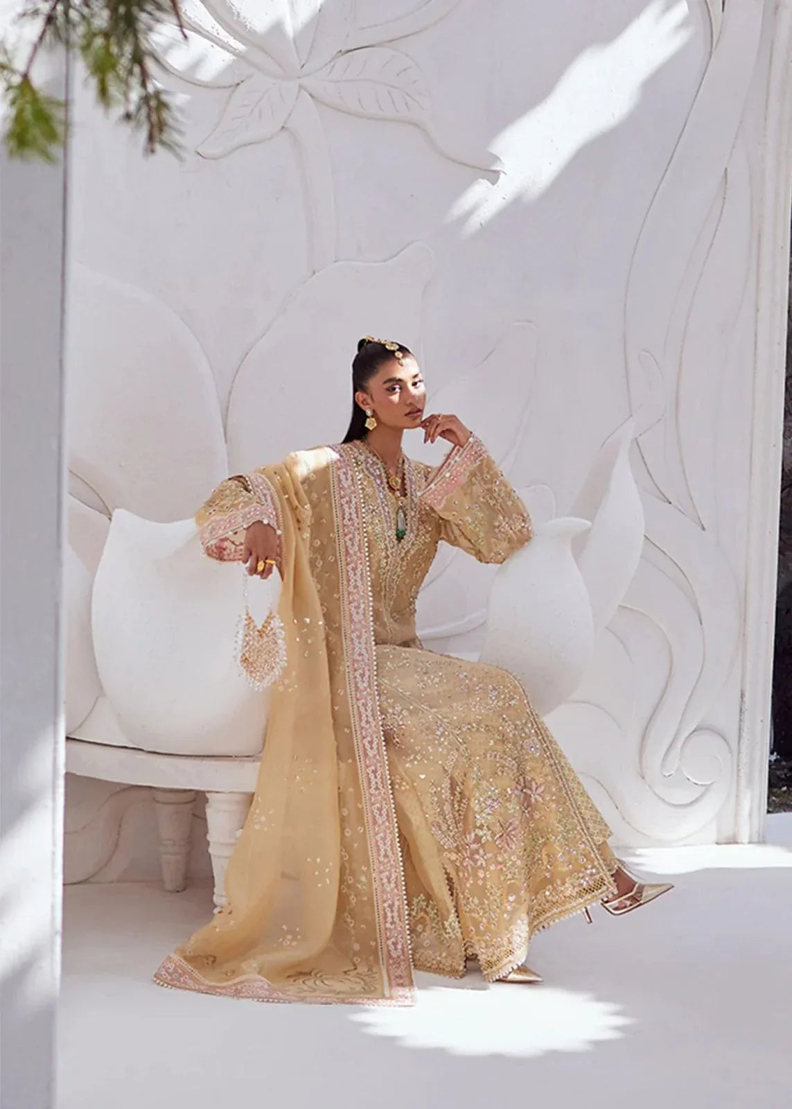 Suffuse | Freeshia RTW'24 | Suha - Aqsa Fabrics
